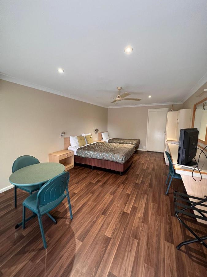 Tumbarumba Motel & Elms Restaurant Exterior foto